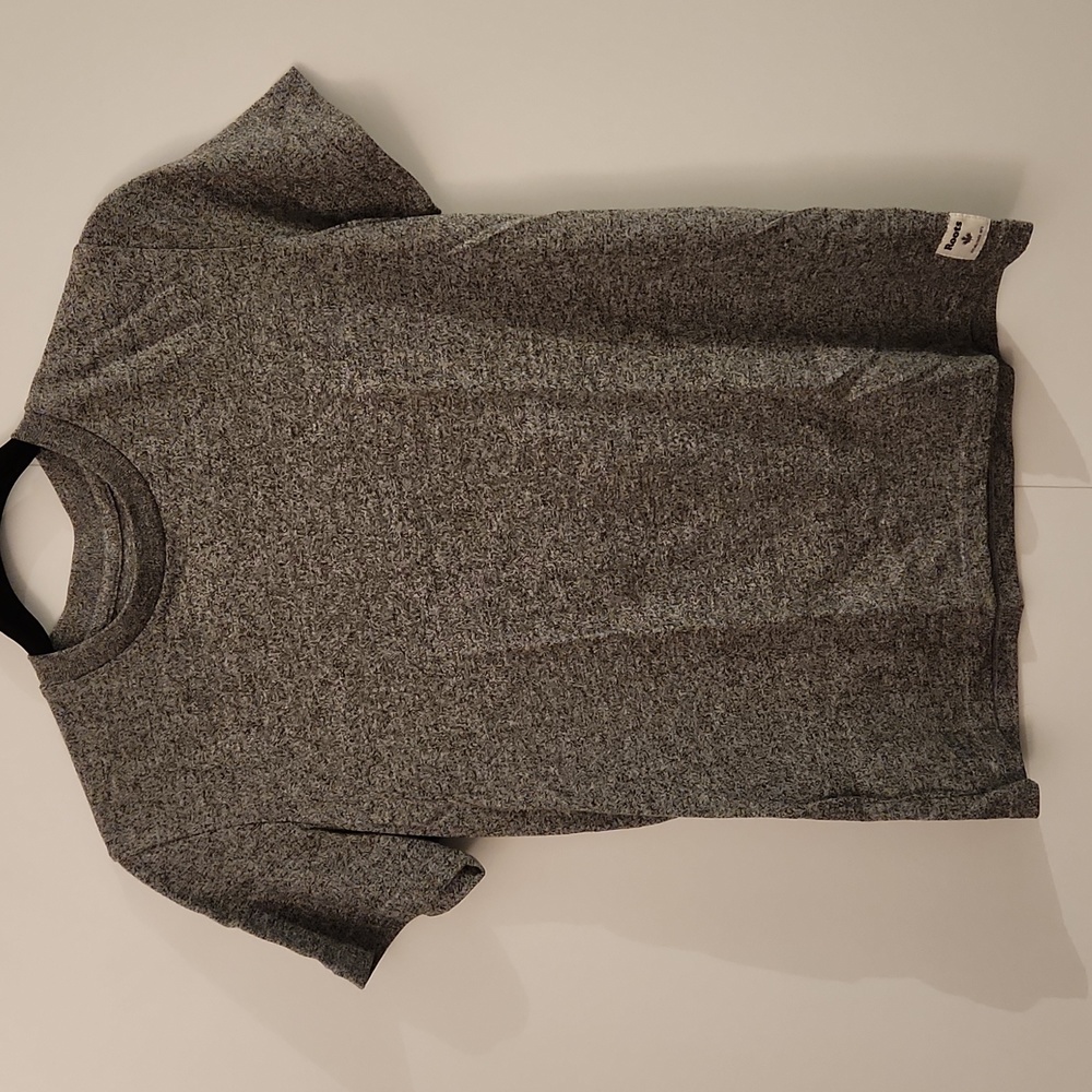 Roots grey short sleeve shirt